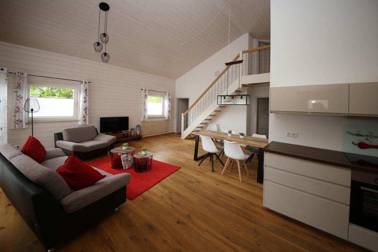 Ferienhaeuser Campingplatz Kinding Eksteriør billede