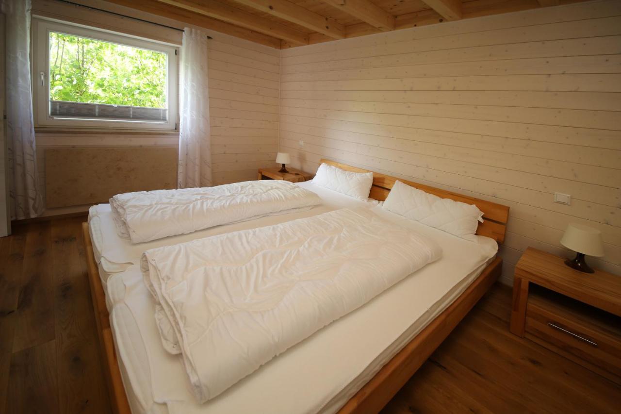 Ferienhaeuser Campingplatz Kinding Eksteriør billede